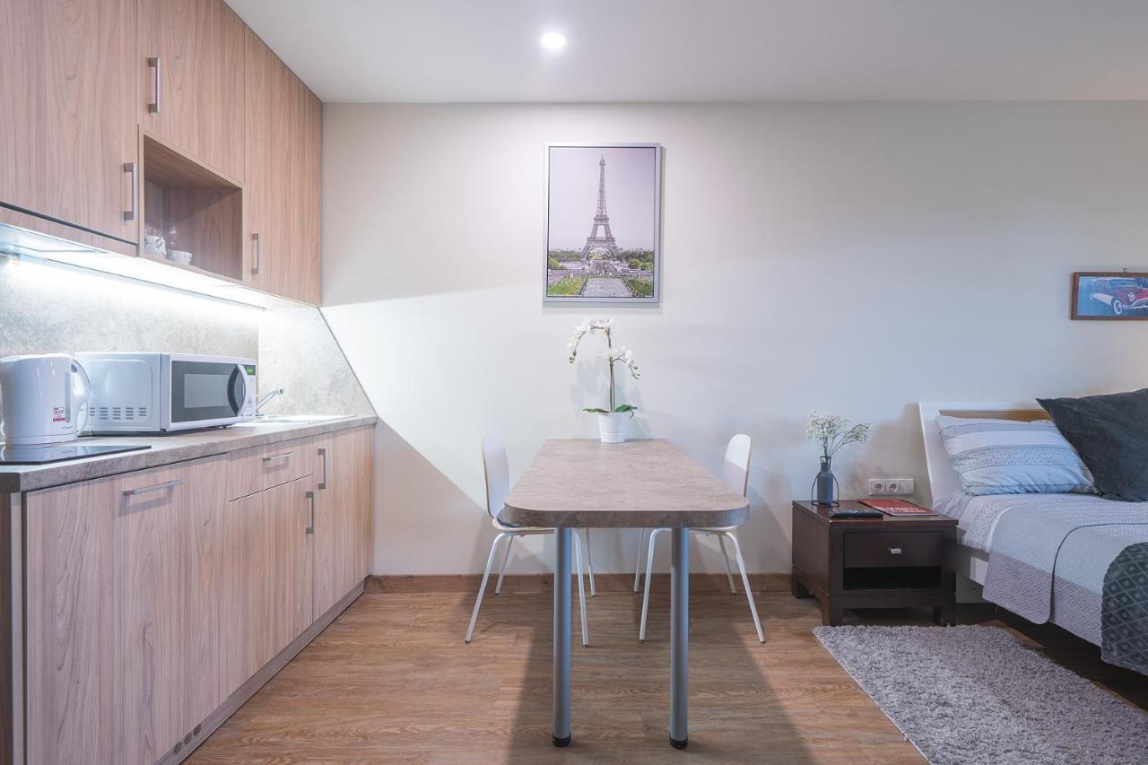 Gyneju Self Check-In Apartments Wilna Exterior foto
